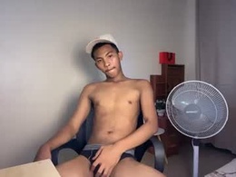 Most Recent Photo of urbeautiful_fucks