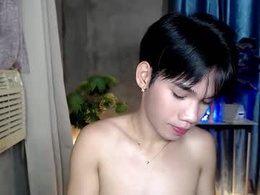 Most Recent Photo of urboytoyheaven