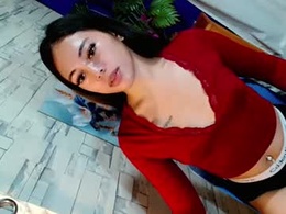 Most Recent Photo of urpinay_girl01