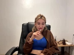 Most Recent Photo of uwuroxi