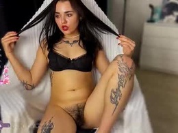 Most Recent Photo of val_xo