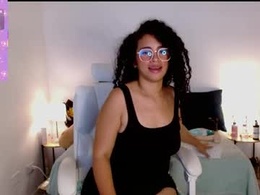 Most Recent Photo of valentina_lov19