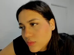 Most Recent Photo of valeri_cooper23