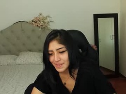 Most Recent Photo of valeska_kailani