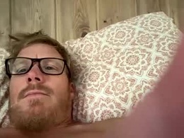 Most Recent Photo of vaxildon13