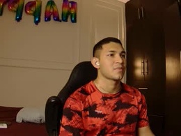 Most Recent Photo of venedic__bull