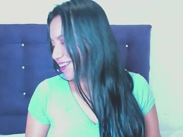 Most Recent Photo of veronicaa_squirt