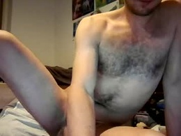 Most Recent Photo of vicfuck1010