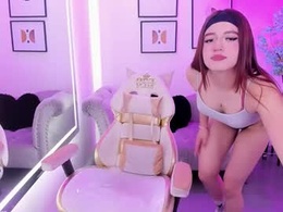 Most Recent Photo of victoriia_doll