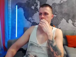 Most Recent Photo of vikingchrisss