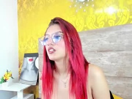 Most Recent Photo of violeethh__