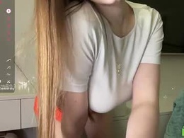 Most Recent Photo of violet_lyn