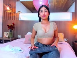 Most Recent Photo of violetcarson_