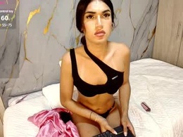 Most Recent Photo of violetta_ross