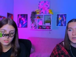 Most Recent Photo of violettruee