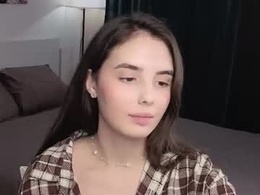 Most Recent Photo of vivian_lili