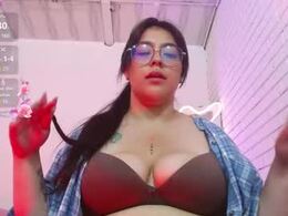 Most Recent Photo of vixen_tay1