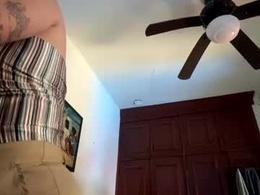 Most Recent Photo of vv_valvale