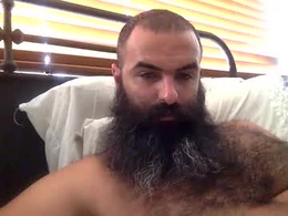 Most Recent Photo of woof_wolf37