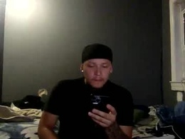 Most Recent Photo of xander05_