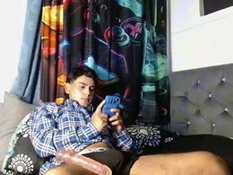 Most Recent Photo of xandrodeluxe