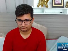 Most Recent Photo of xlittleb0y