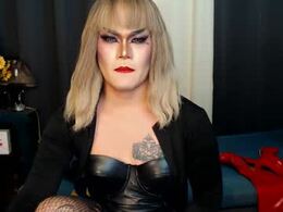 Most Recent Photo of xyournightmarequeenx