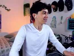 Most Recent Photo of yaiden_11