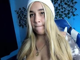 Most Recent Photo of yayita_cute