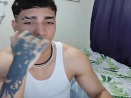 Most Recent Photo of yazzv