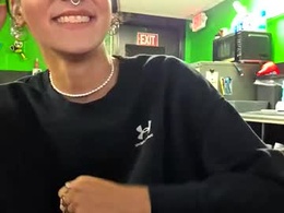 Most Recent Photo of yoitshoney