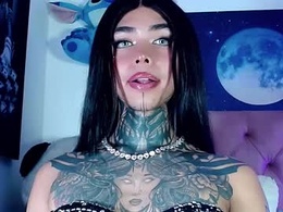 Most Recent Photo of yosselin_cameron