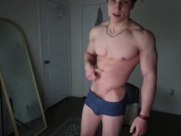 Most Recent Photo of yourbigitalianstallion