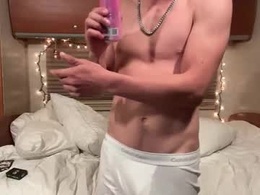Most Recent Photo of yourfavejade