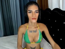 Most Recent Photo of yoursandrea4uxxx