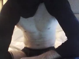 Most Recent Photo of yourslut691