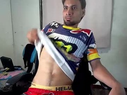 Most Recent Photo of yulihotsweet