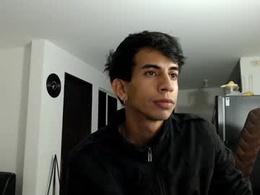 Most Recent Photo of zack_kingg