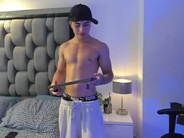 Most Recent Photo of zack_lenox1