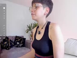 Most Recent Photo of zamy_99