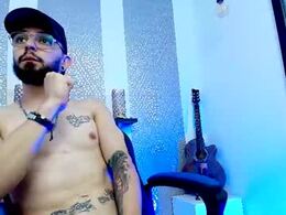 Most Recent Photo of zeus_7070