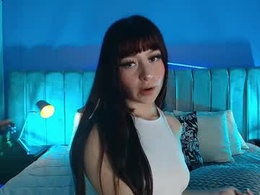 Most Recent Photo of zhally_dee