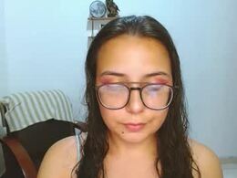 Most Recent Photo of zohe_96