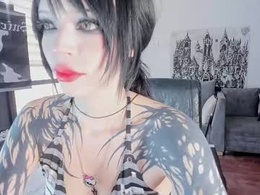 Most Recent Photo of zombieeporcelainex