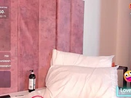 Most Recent Photo of zooe_cute