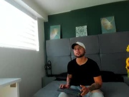 Most Recent Photo of zoro_noah