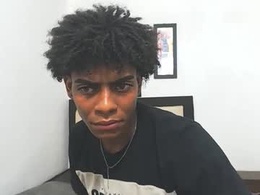 Most Recent Photo of zulyyth
