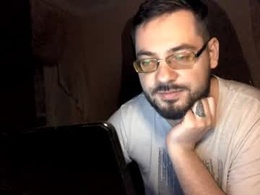 Most Recent Photo of zyqrael